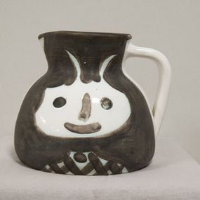 [object Object] - Head on vase