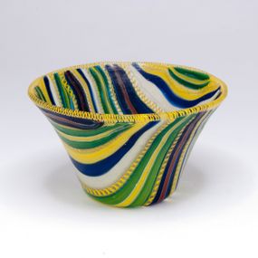 null - Small glass bowl with polychrome canes