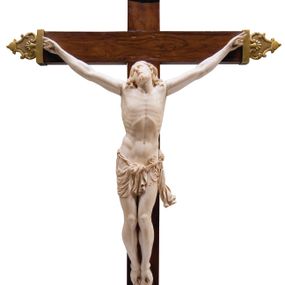 null - Crucifix in ivory