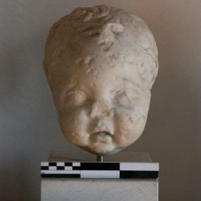 null - Head of a child