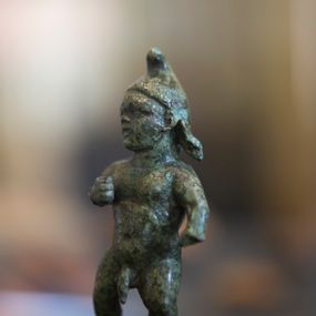 null - Pygmy in bronze