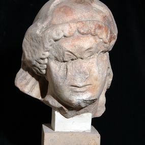 null - Head of Penelope