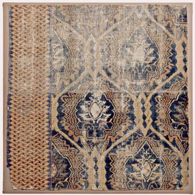 null - Fragment eines Teppichs mit Textilmuster