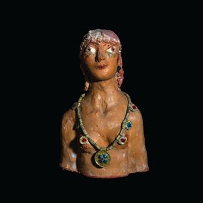 null - Woman with colored necklace
