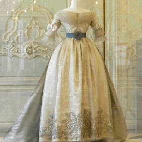 null - Vestido de gala y manto de María Luigia de Habsburgo