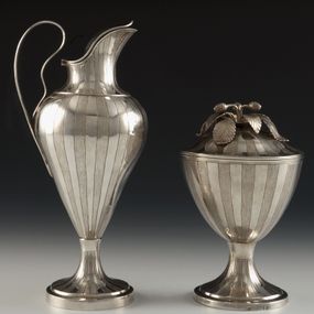 null - Pitcher and sugar bowl