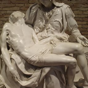 Michelangelo Buonarotti -  Pietà di San Pietro
