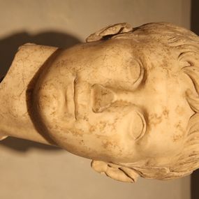 null - Portrait of Augustus