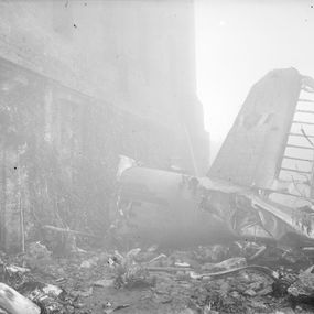 null - Superga tragedy: the wreckage of the plane on which the Grande Torino players were traveling, May 5-6, 1949