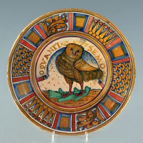 null - Plate with tawny owl