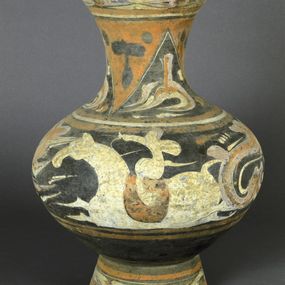 null - Hu vase with painted decoration