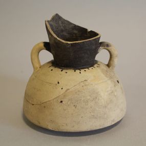 null - Small amphora