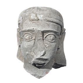 null - Head of a monumental statue of the lihyanite dynasty