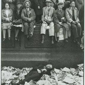 Henri Cartier-Bresson - Couronnement du roi George VI, Trafalgar Square, Londres