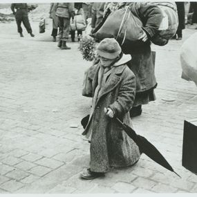 Henri Cartier-Bresson - Dessau, Allemagne, mai-juin 1945