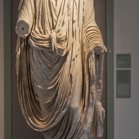 null - Statue of Emperor Augustus