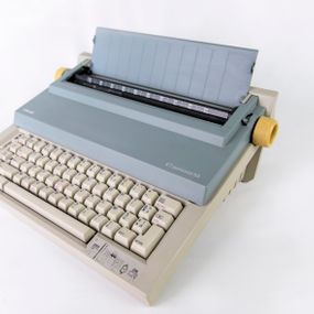 [object Object] - ETP 55 - portable electronic typewriter