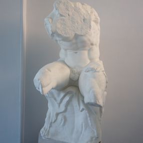 null - Naked male torso