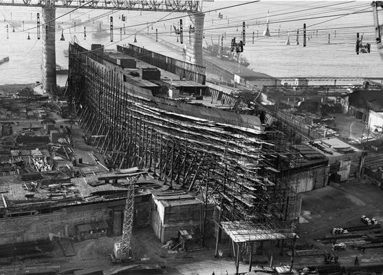 Construction of the Andrea Doria passenger ship