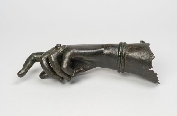 Bronze female hand
