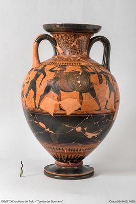 Attic black-figure amphora with combat scene
