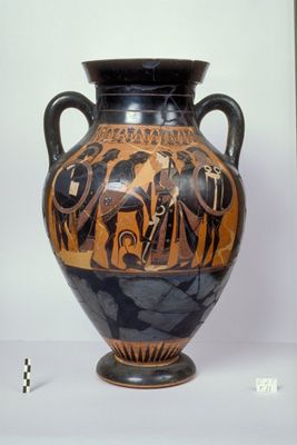 Attic black-figure amphora with warrior clothing
