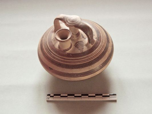 Mycenaean amphora with stirrup handle