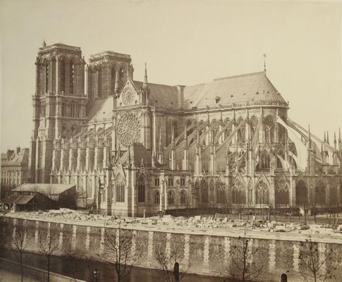 Fratelli Bisson - South flank of the Notre Dame Cathedral in Paris