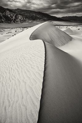 Cara Weston - Dune Ridge II, Death Valley