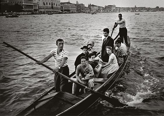 Gianni Berengo Gardin - Ferry de Punta della Dogana, Venecia