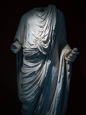 Stole statue of Foruli