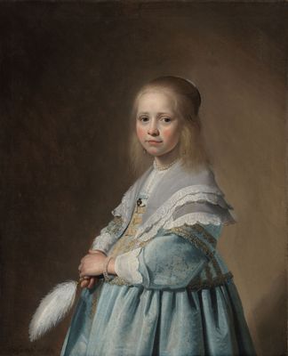 Ritratto di una ragazza vestita in blu