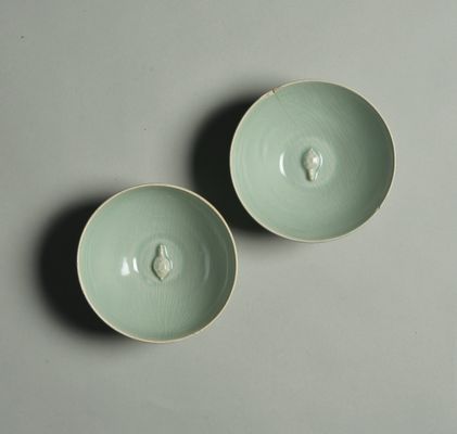 Pair of cups with turtle and lotus motif