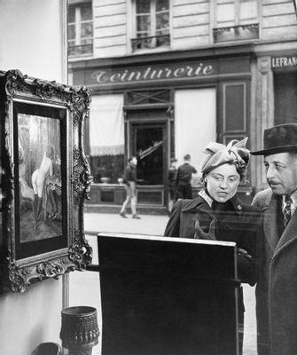 Robert Doisneau - An oblique glance, Paris