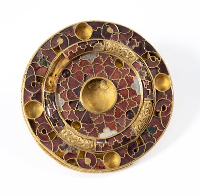 Large disc fibula in gold and semi-precious stones from Borgo della Posta, Parma
