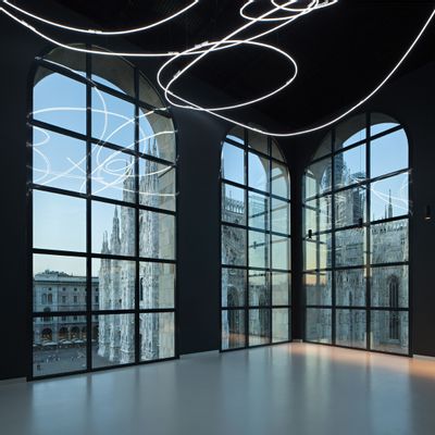 Lucio Fontana - Neon structure for the IX Triennale di Milano