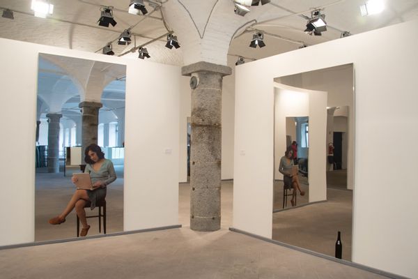 Michelangelo Pistoletto - Bottle placed on the ground (right)