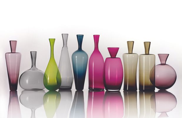 Bottiglie geometriche della collezione Morandi