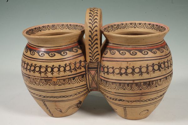 Double situla