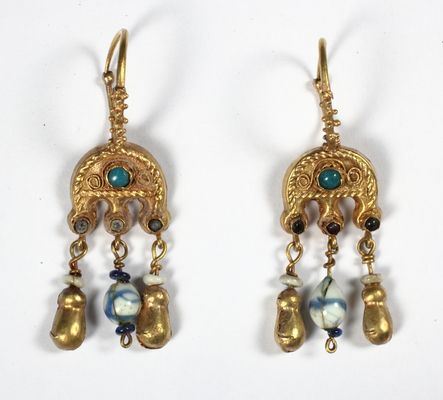 Double pendant earrings