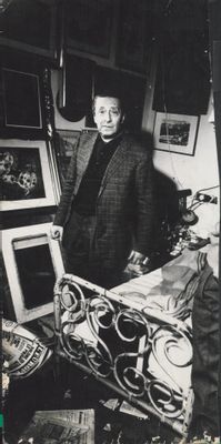 Sandro Penna nella sua casa di Via Mole de' Fiorentini