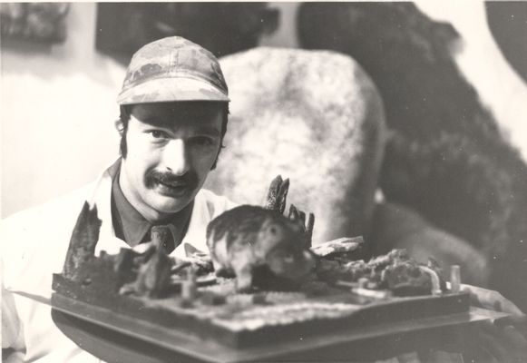 Piero Gilardi nel suo atelier 