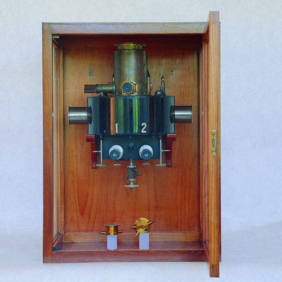 Two-cell photometer