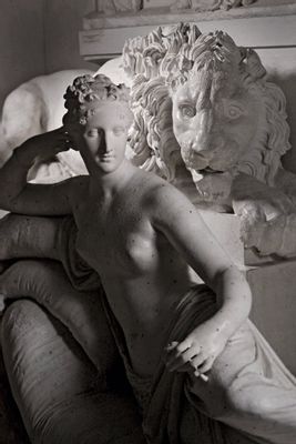 Antonio Canova - Paolina Borghese Bonaparte as the winning Venus