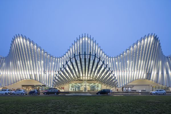 Santiago Calatrava - Mediopadana station