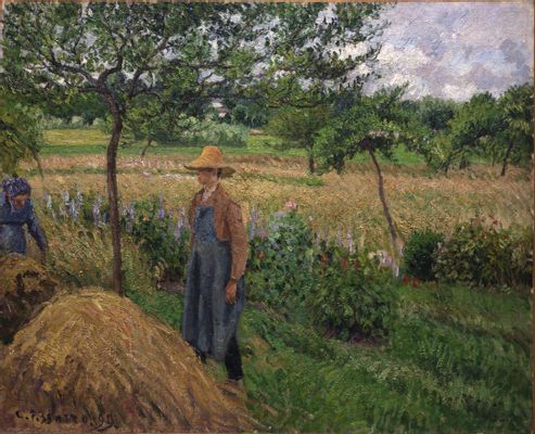 Camille Pissarro - Gardener standing by a Haystack, overcast sky