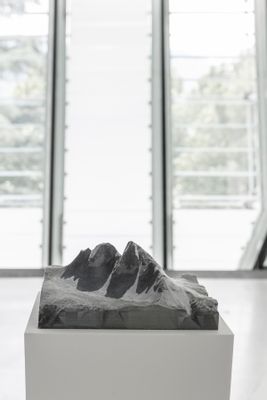 Karin Sander - Three Peaks