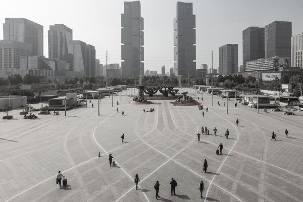 Plaza de la estación de tren del este de Zhenghou