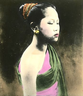 Linda Fregni - Laos Maiden