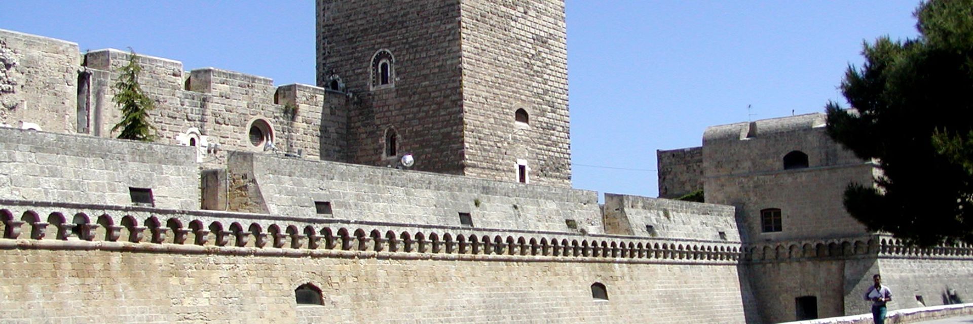 Château souabe de Bari
